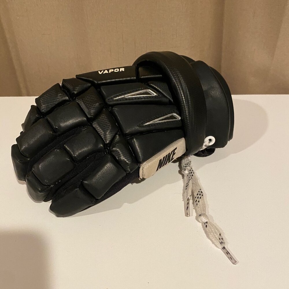 Nike Vapor Lacrosse Left-Hand Glove Size 11 Black 12" Protective Gear